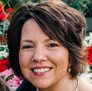 Meet your Posher, Angelia